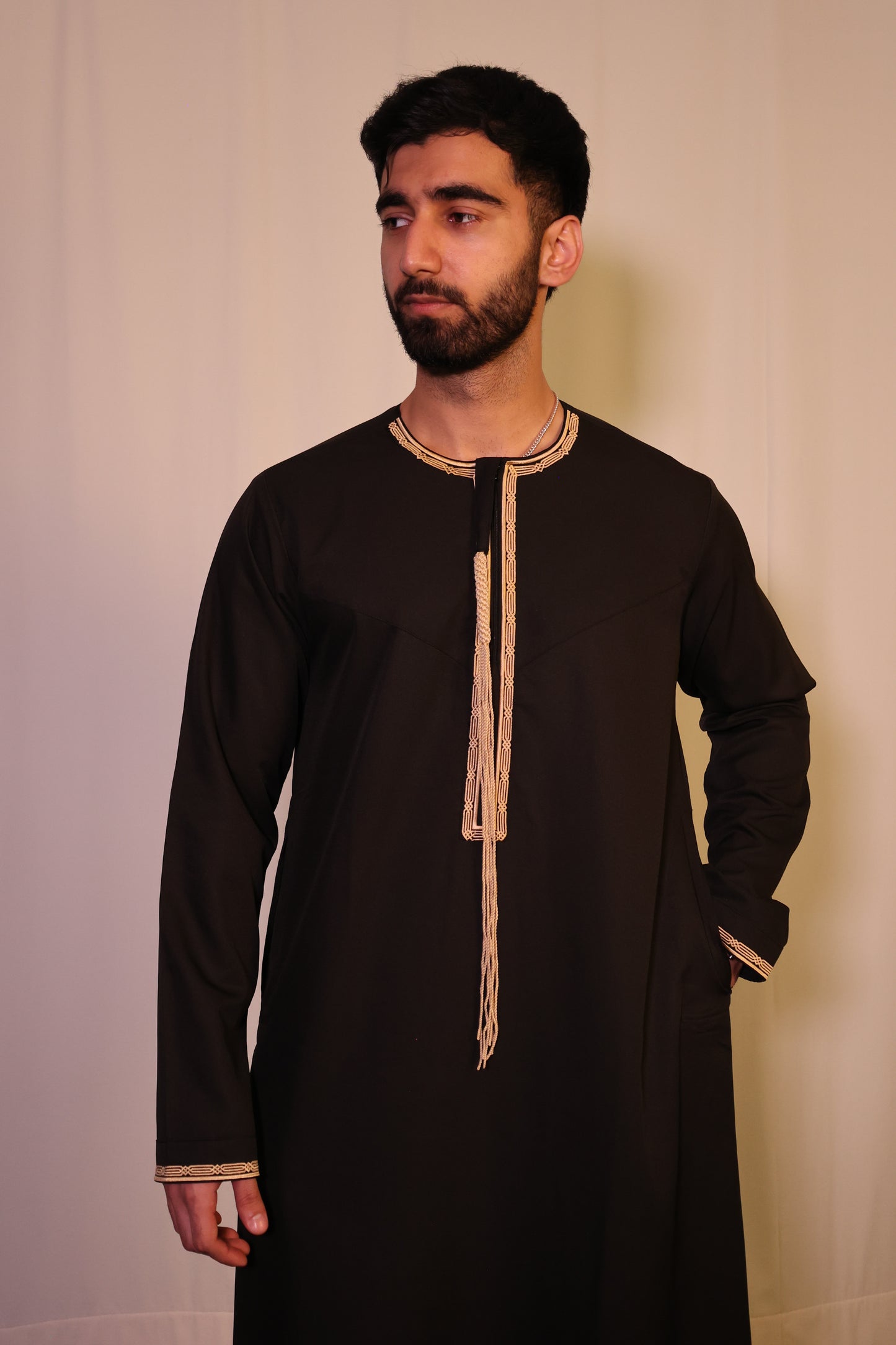 Premium Omani Thobe - Black & Gold