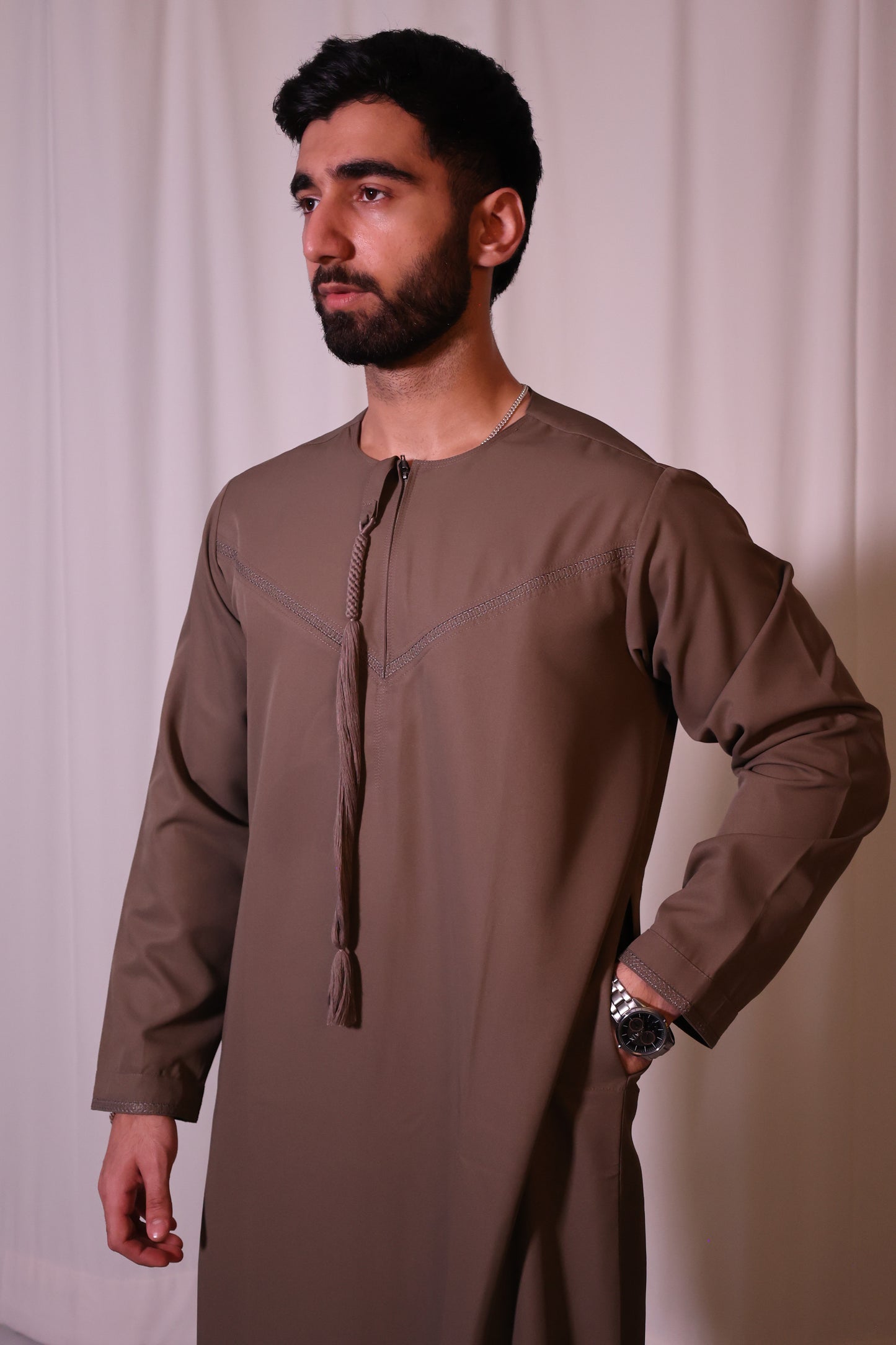 Premium Emirati Thobe - Desert Taupe