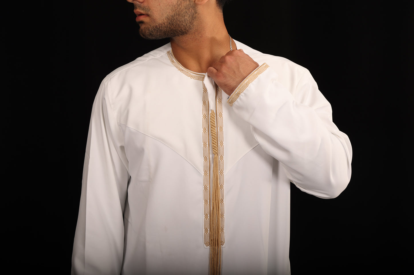 Premium Omani Thobe - White & Gold