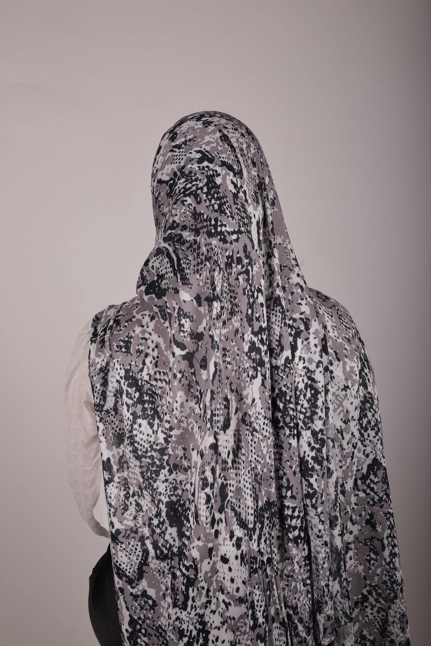 Printed Modal - Snow Cobra