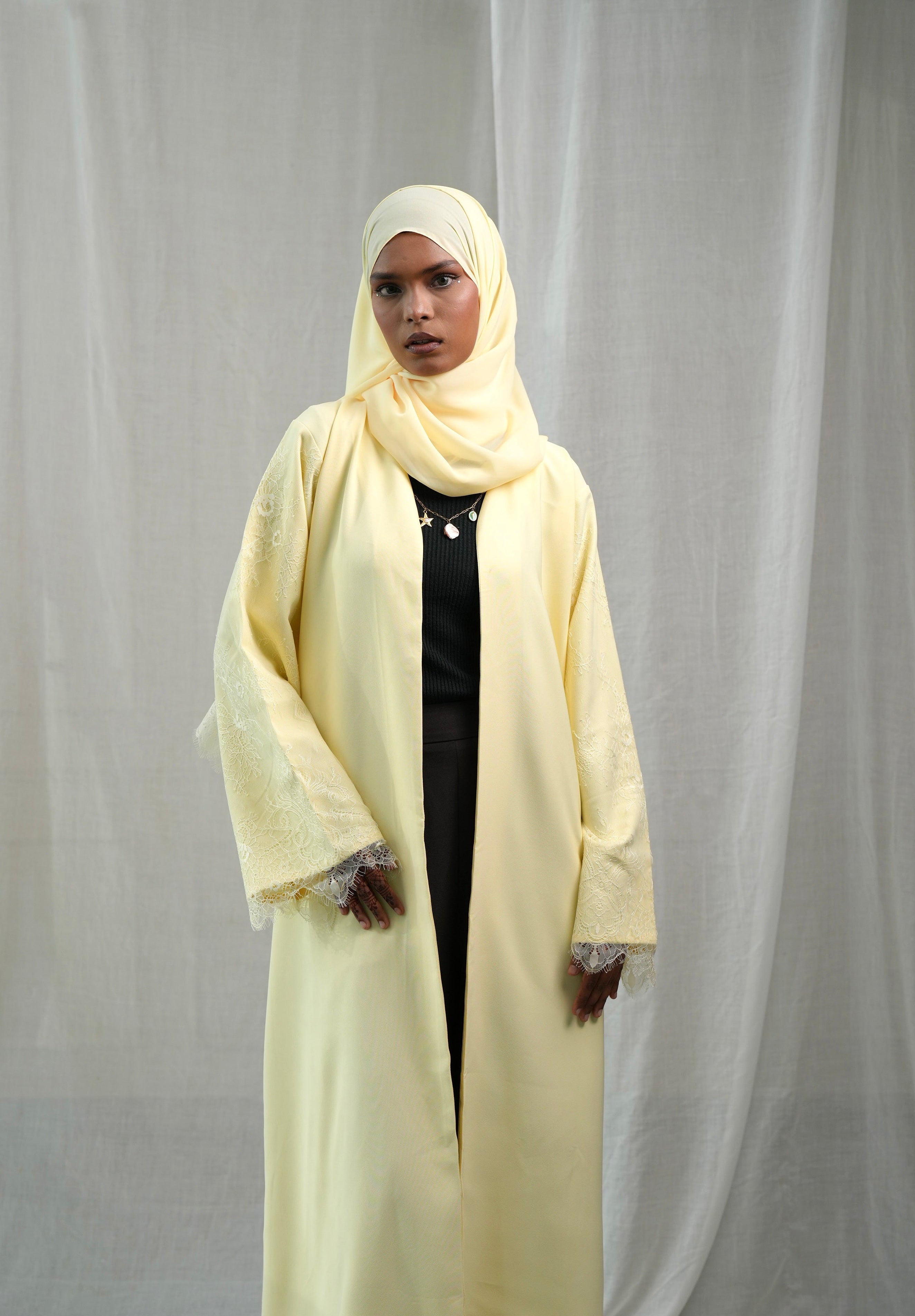 Nura Abaya - Buttercream